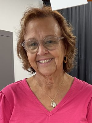 Vicki, 71