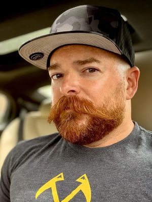 Zachary, 43
