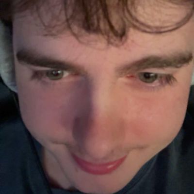 Ian, 18