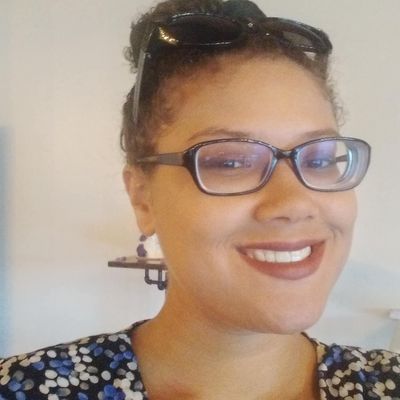Rebecca, 23