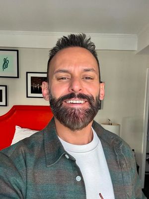 James, 40