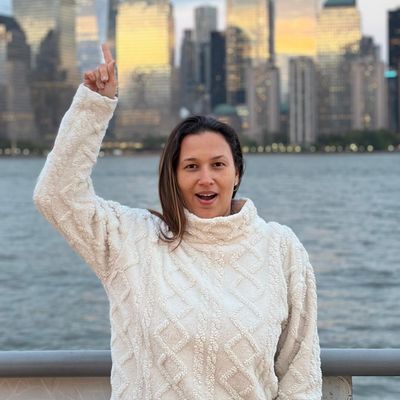 Alessandra, 38