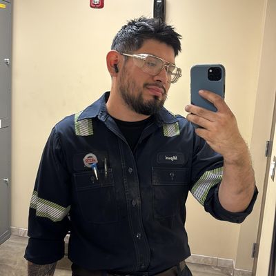 Miguel, 18
