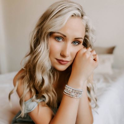 Bree, 25