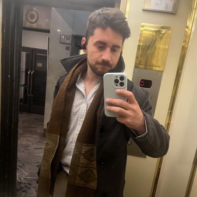 Gabriel, 27