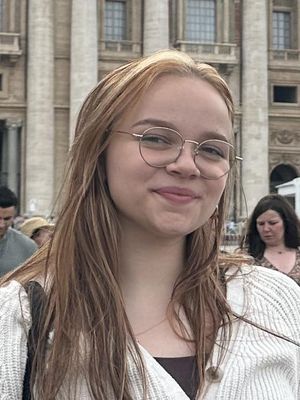 Evita, 22