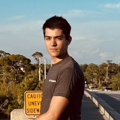 Daniel, 21