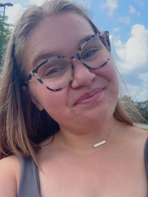 Jennifer, 21