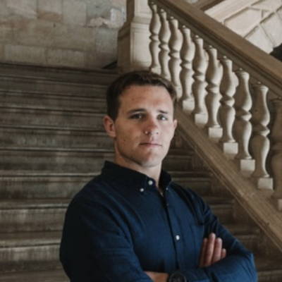 Sebastian, 25