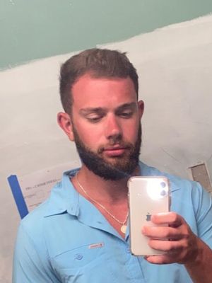 Justin, 26