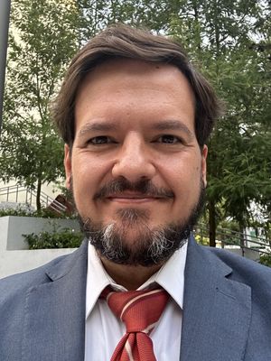 Felipe, 46