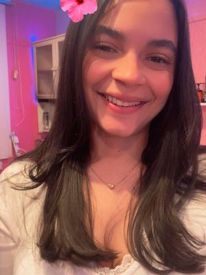 Anabel, 26
