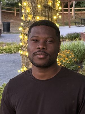 Elvis, 25