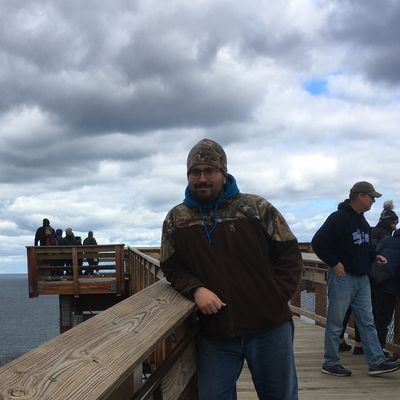 Benjamin, 34