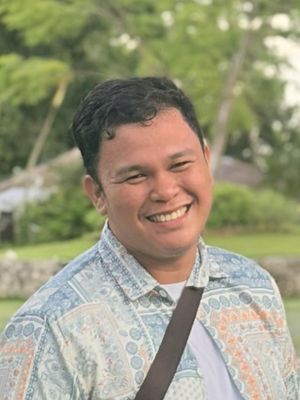 Kenji, 22