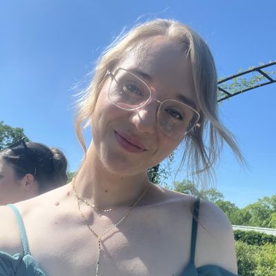 Anna, 31