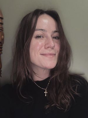 Nicole, 32