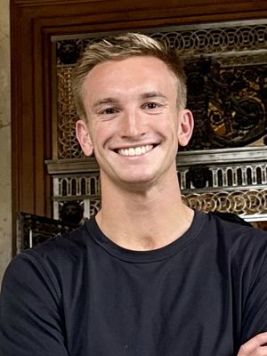 Brendan, 25