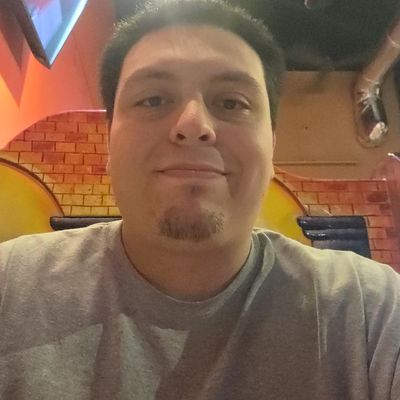 Mike, 30