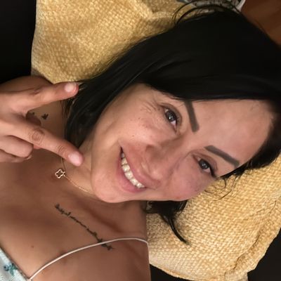 Jessica, 49