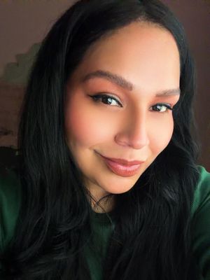 Denisse, 38