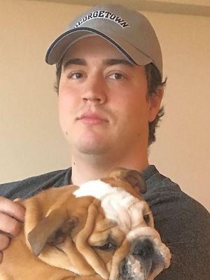Kevin, 32