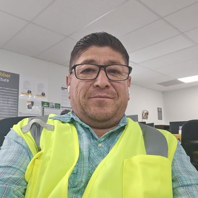 Jose, 52