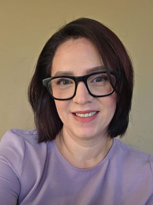 Chelita, 43