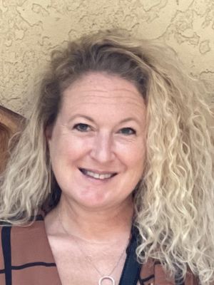 Kimberly, 52