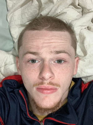 Sean, 25