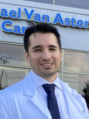 Jorge, 34
