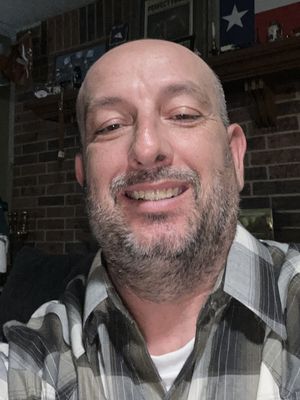 Waylon, 47
