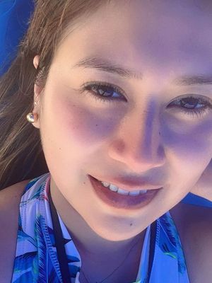 Estefany, 38