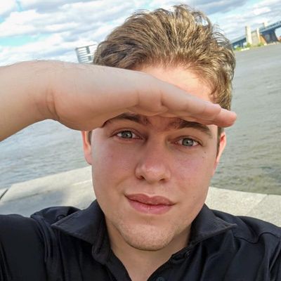Benjamin, 21