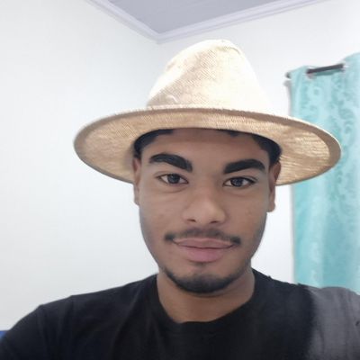 Otavio, 21