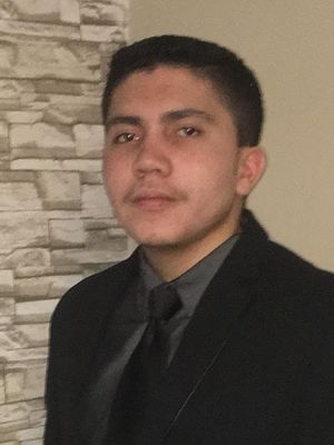 Nicolas, 25