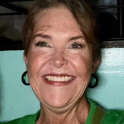 Kellyann, 59