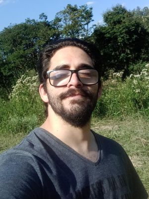 Thiago, 24