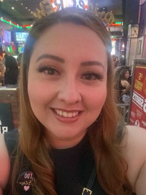 Gladys, 37