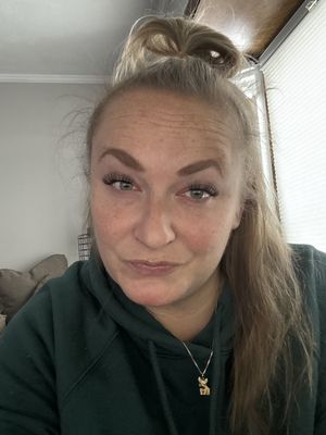 Sarah, 42