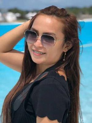 Monika, 35