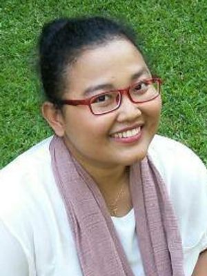Yosephine, 31