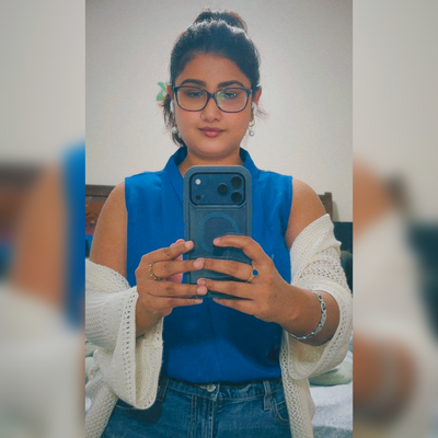 Dina, 36