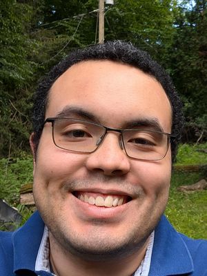 Jonathan, 30