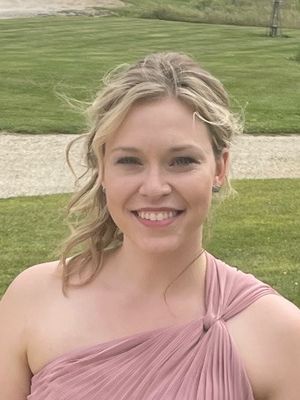 Julie, 31