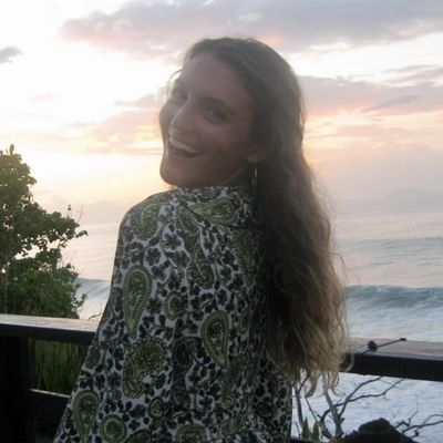 Gracie, 26