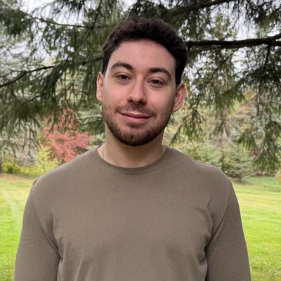Andrew, 24