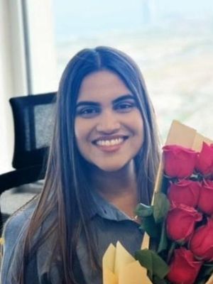 Ciana, 35