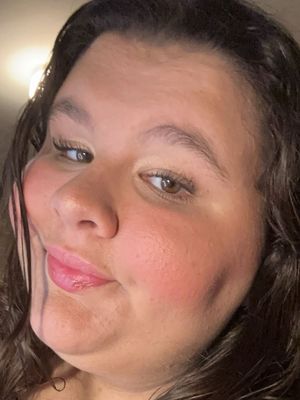Megan, 20
