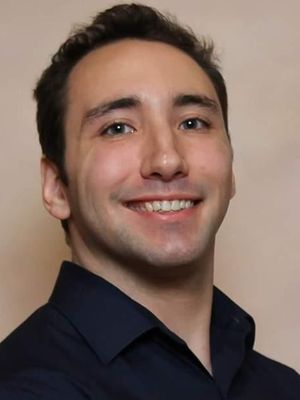 Greg, 31